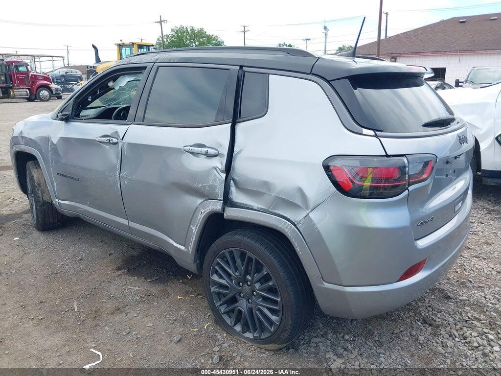 3C4NJDCB4NT183453 2022 JEEP COMPASS photo no. 3