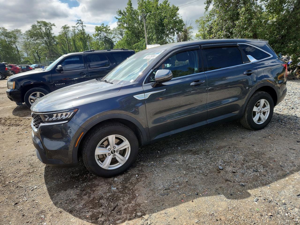 2021 KIA SORENTO LX