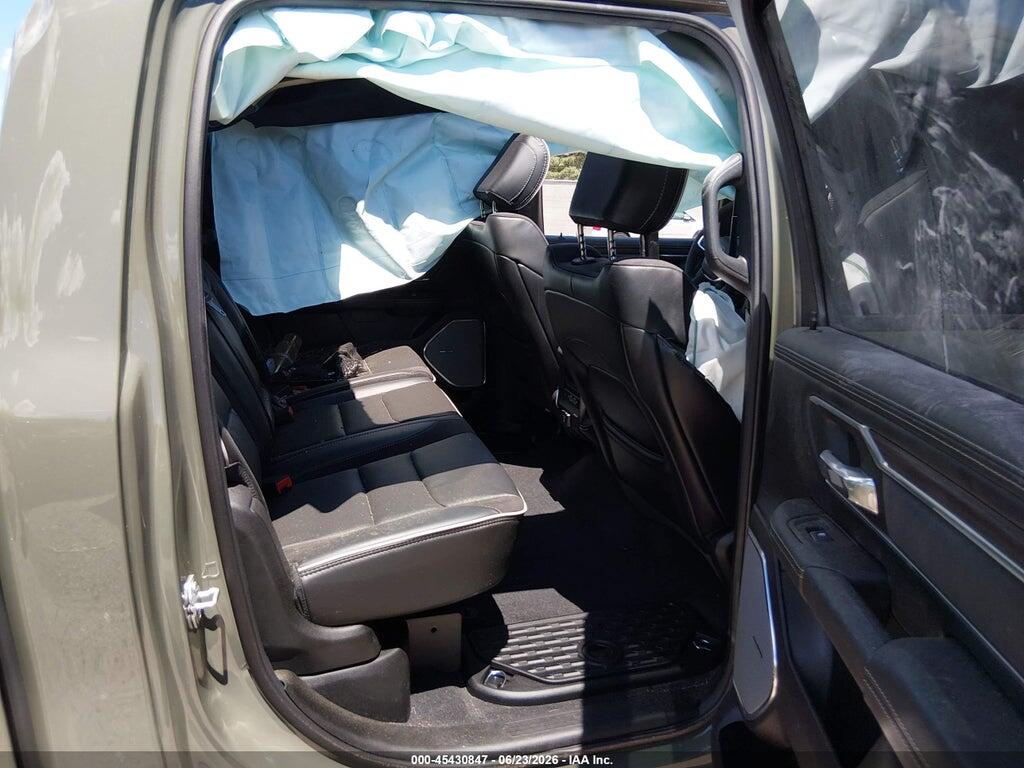 1C6SRFJT9TN273978 2026 RAM 1500 photo no. 8