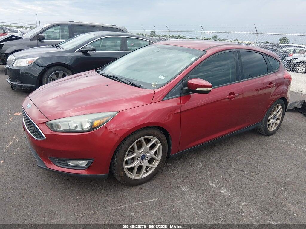 1FADP3K29FL354514 2015 FORD FOCUS photo no. 2