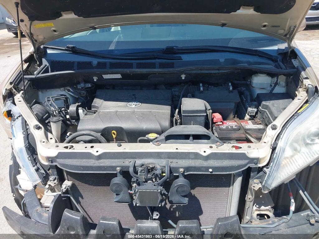 5TDYK3DC3BS009293 2011 TOYOTA SIENNA photo no. 10