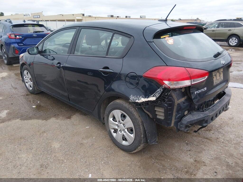 KNAFK5A86H5698048 2017 KIA FORTE photo no. 3