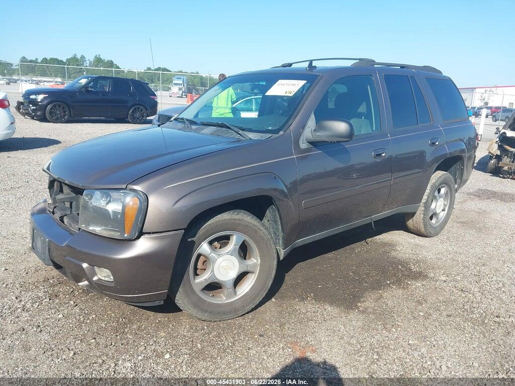 1GNDS13S582113965 2008 CHEVROLET TRAILBLAZER photo no. 2