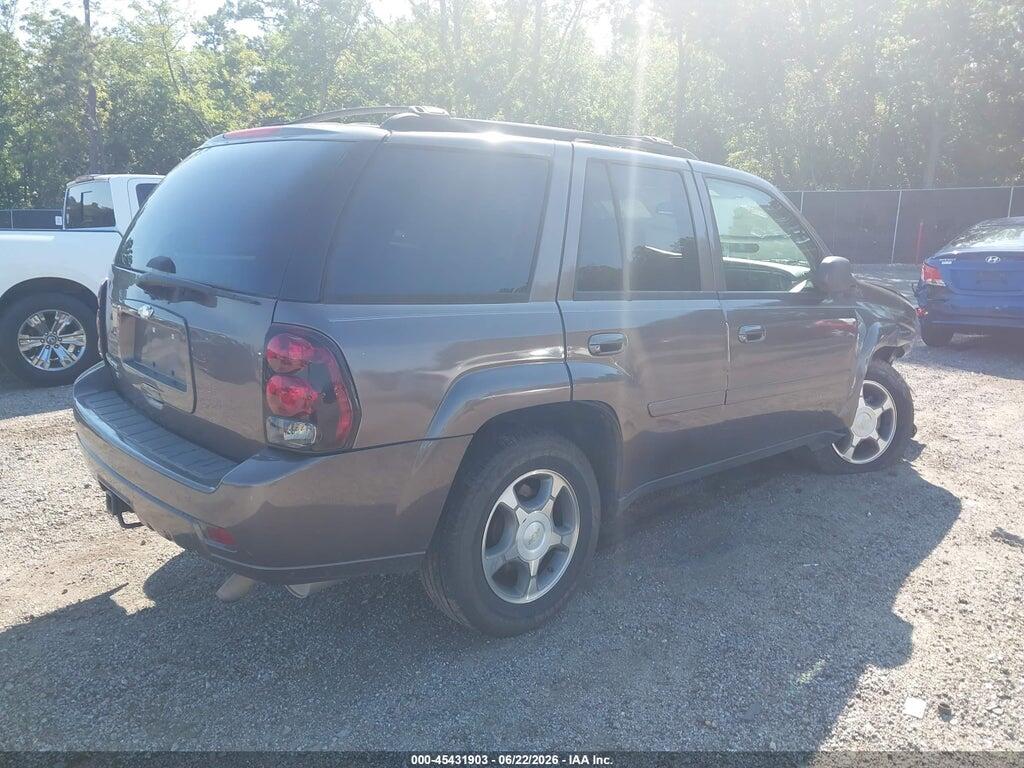 1GNDS13S582113965 2008 CHEVROLET TRAILBLAZER photo no. 4