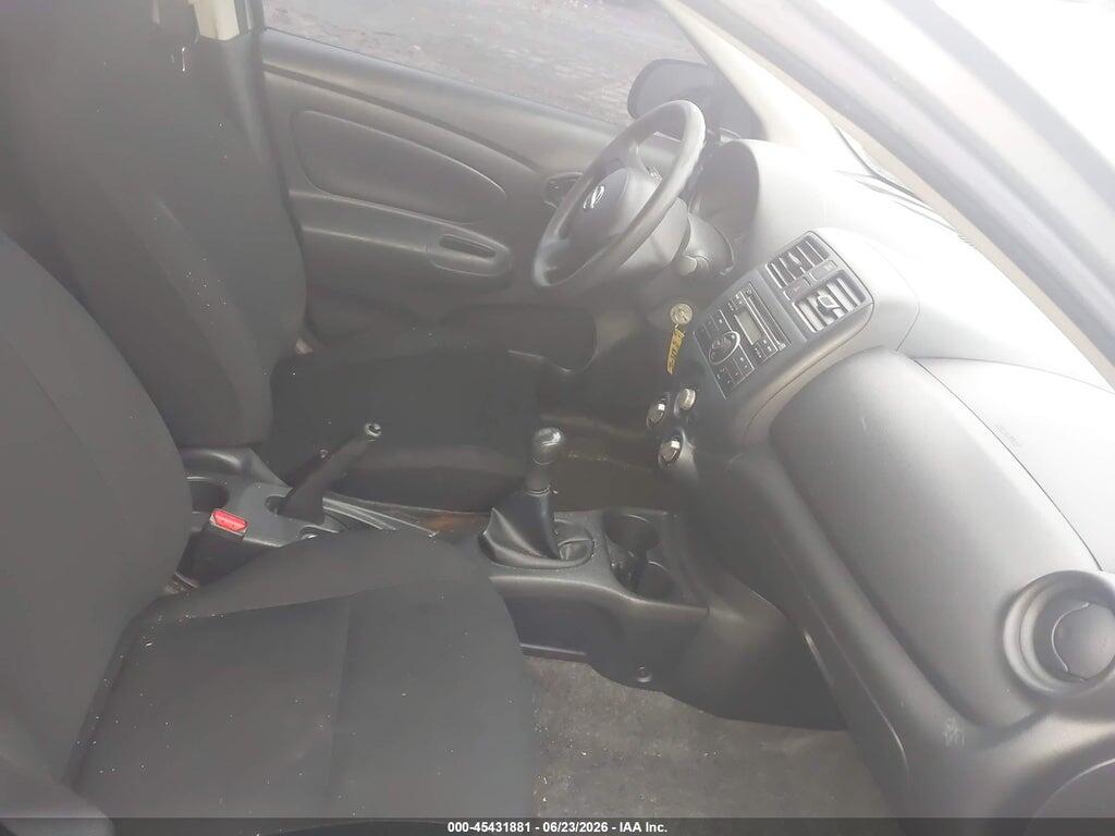 3N1CN7AP7DL859939 2013 NISSAN VERSA photo no. 5