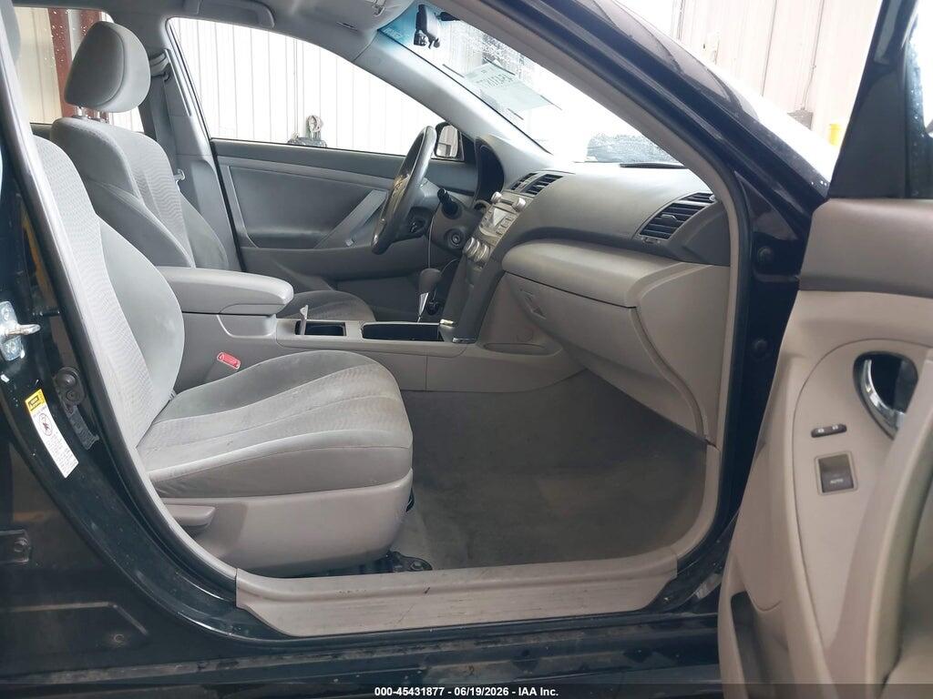 4T4BF3EK0BR162470 2011 TOYOTA CAMRY photo no. 5