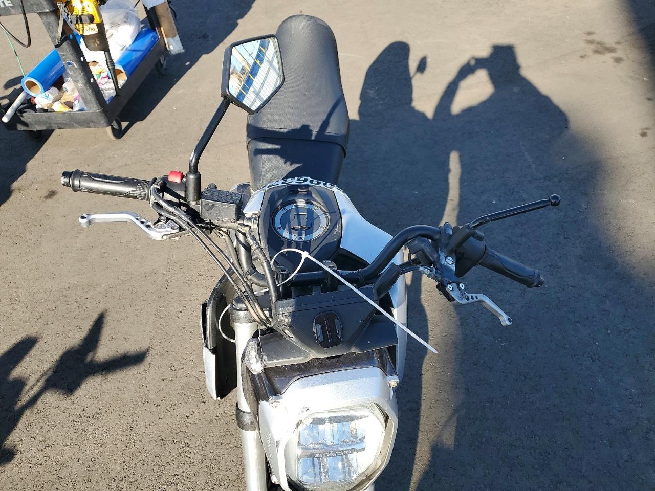 2023 HONDA GROM 125 — Фото 5 из 9