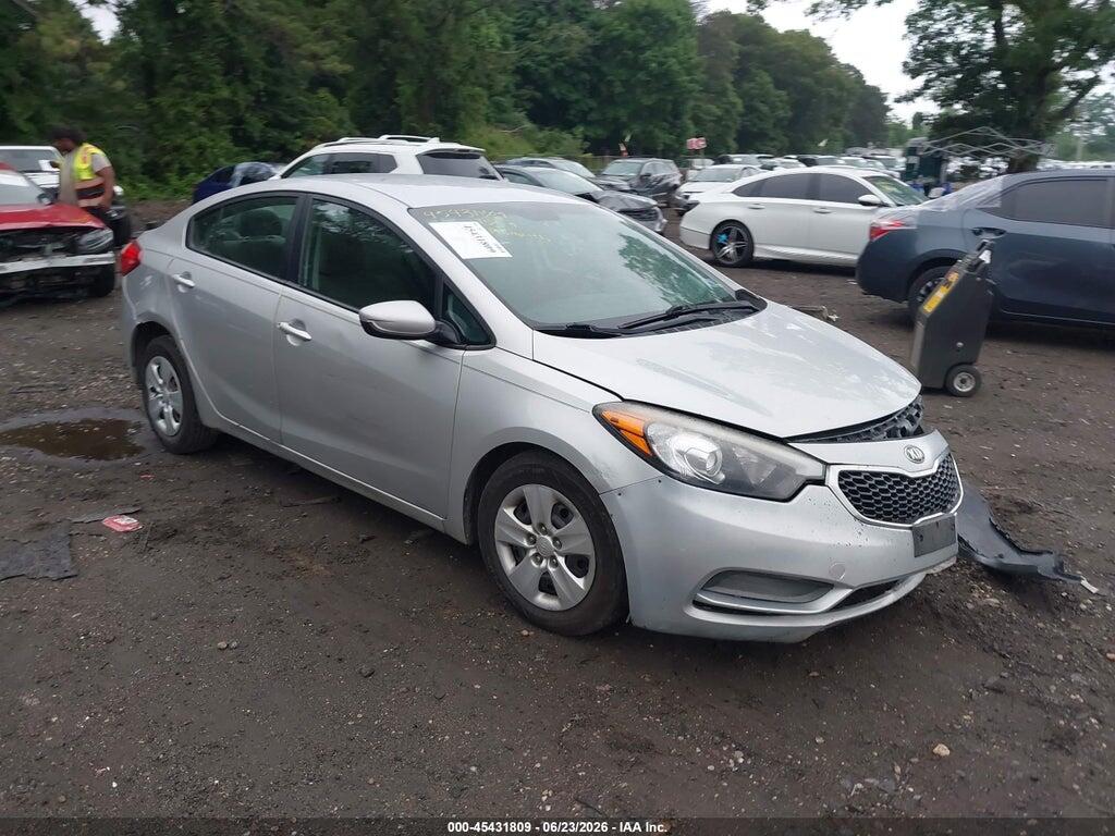 KNAFK4A63F5387795 2015 KIA FORTE photo no. 1