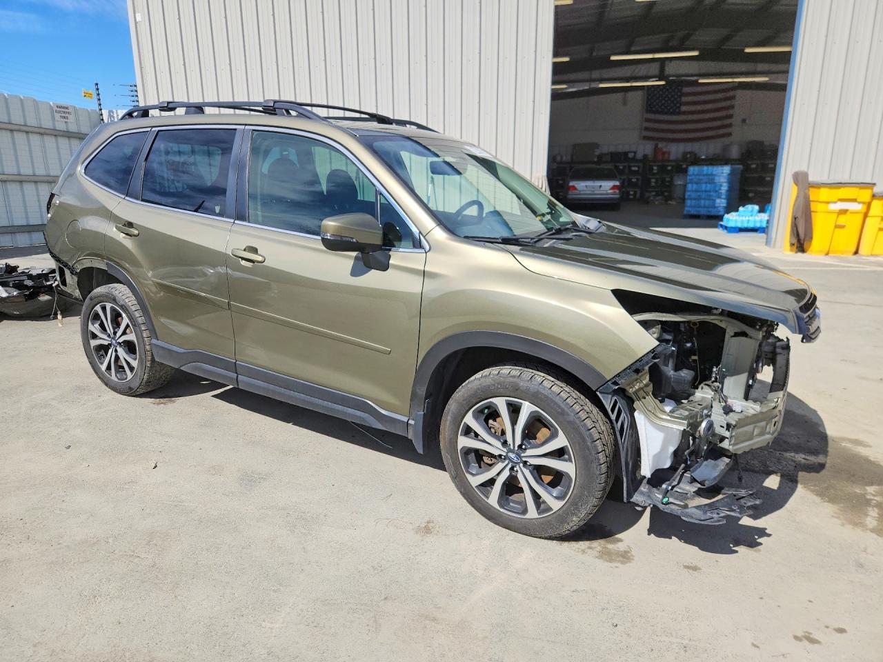 2023 SUBARU FORESTER LIMITED — Фото 4 из 14