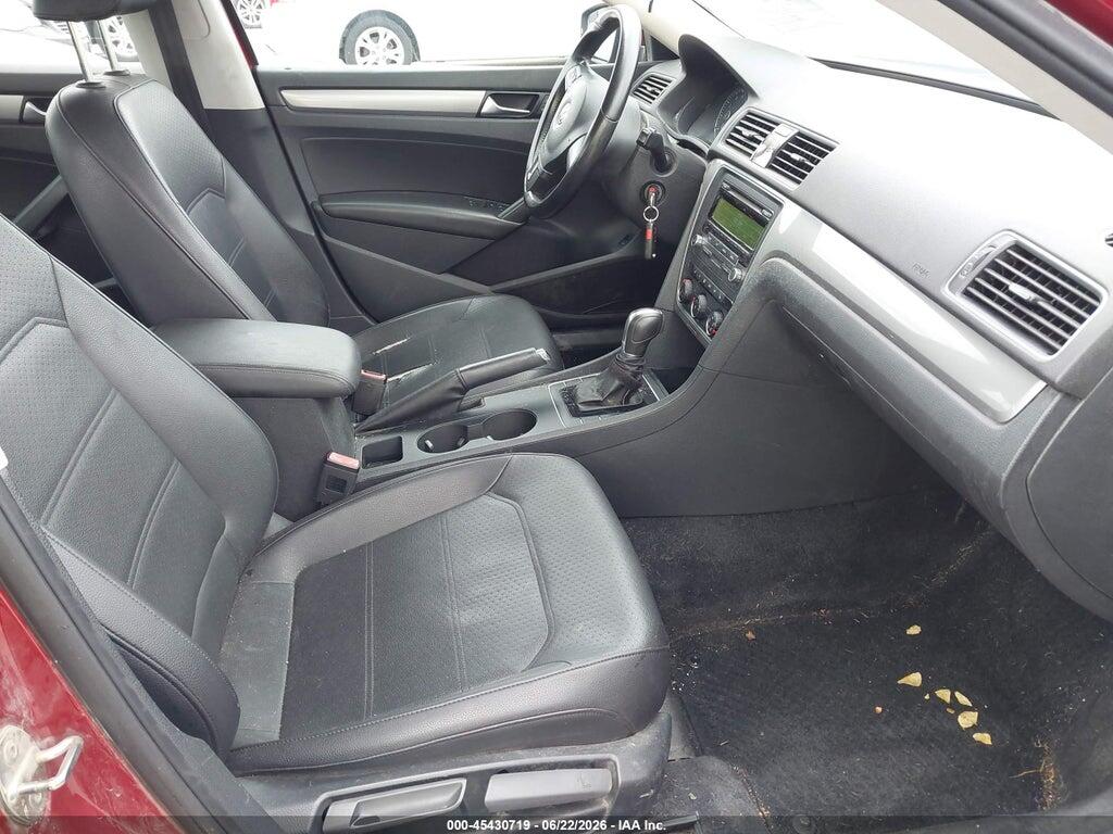 1VWAT7A38FC042059 2015 VOLKSWAGEN PASSAT photo no. 5