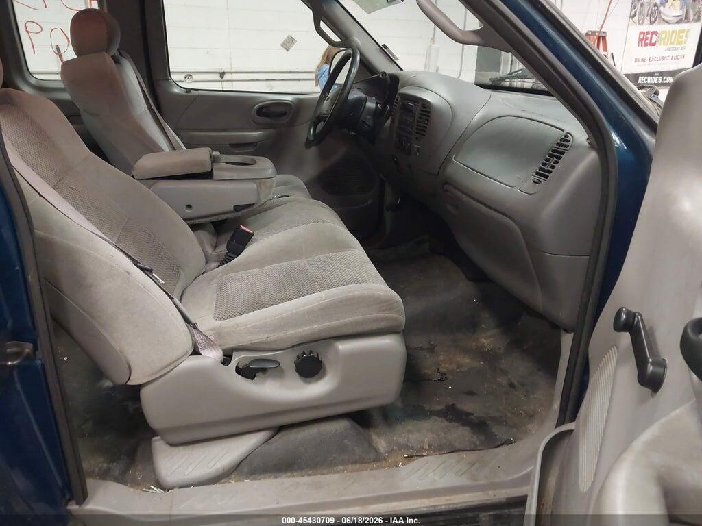 1FTRX17L31NB60578 2001 FORD F-150 photo no. 5