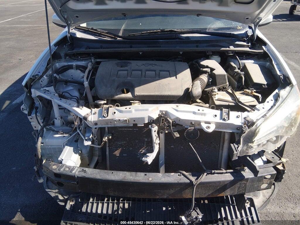 2T1BURHE4JC035472 2018 TOYOTA COROLLA photo no. 10
