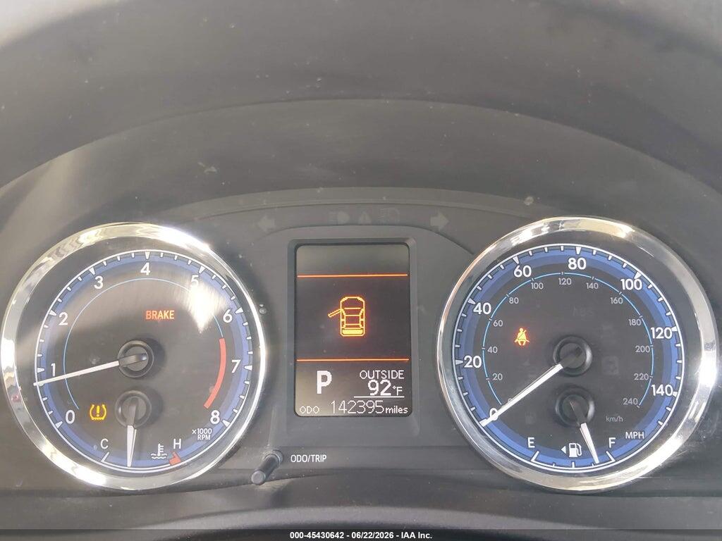 2T1BURHE4JC035472 2018 TOYOTA COROLLA photo no. 7
