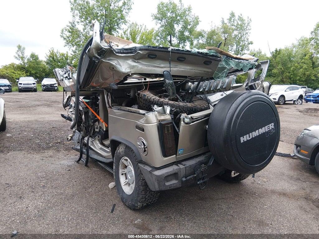 5GRGN23U44H117743 2004 HUMMER H2 photo no. 3