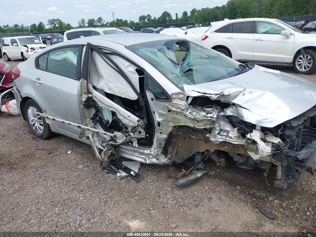 3KPFK4A78HE087849 2017 KIA FORTE photo no. 1
