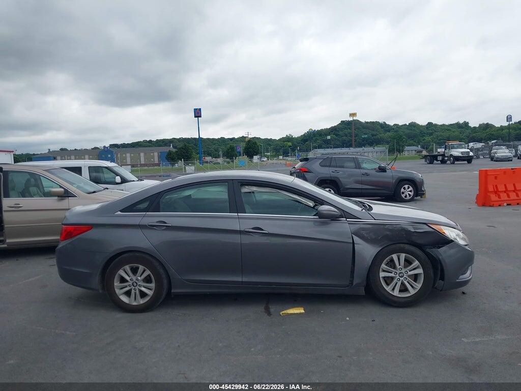 5NPEB4AC5BH278611 2011 HYUNDAI SONATA photo no. 10