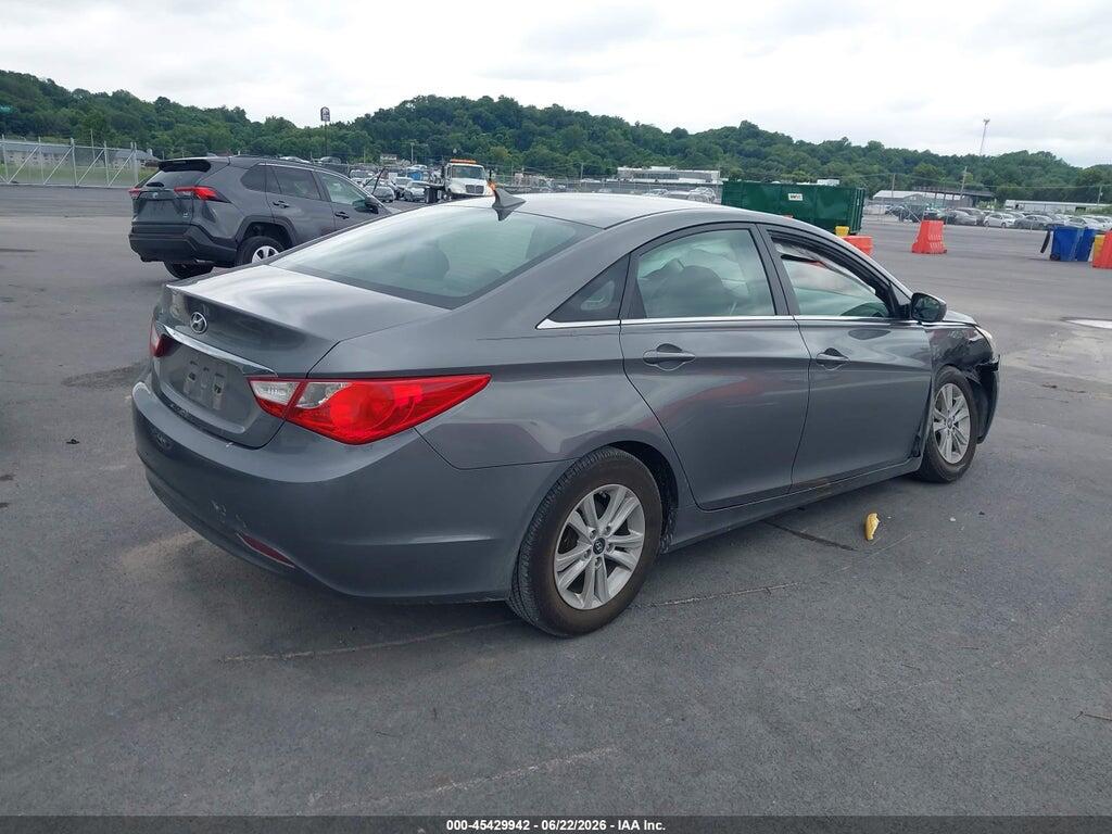 5NPEB4AC5BH278611 2011 HYUNDAI SONATA photo no. 3