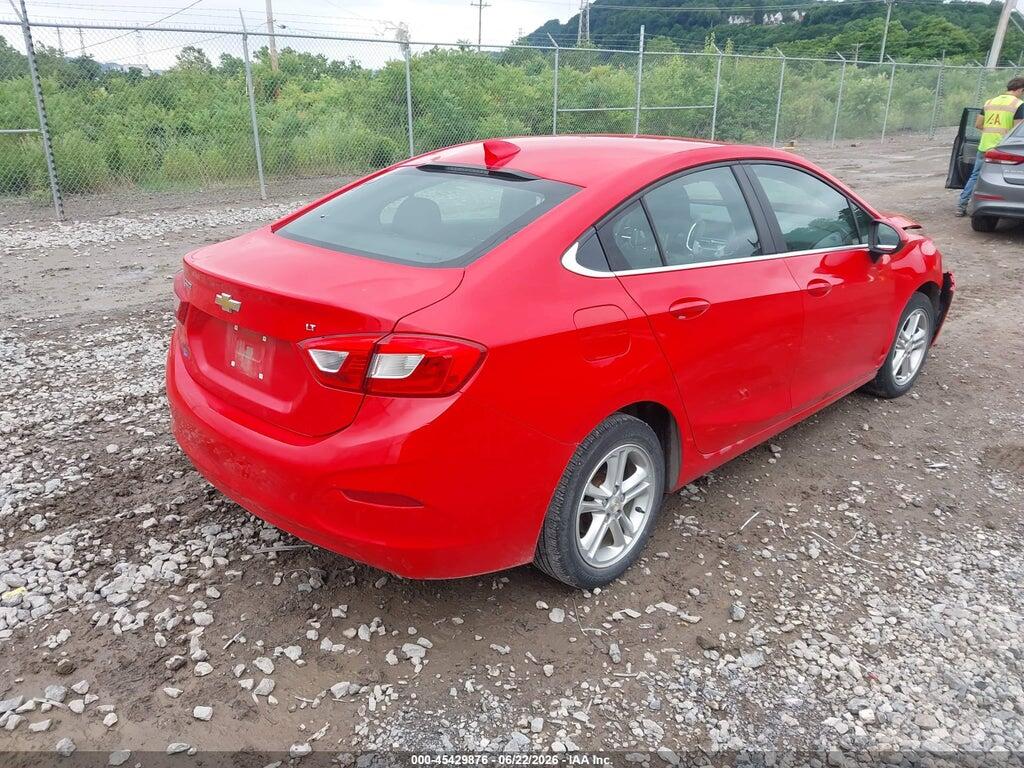 1G1BE5SM9J7196321 2018 CHEVROLET CRUZE photo no. 4