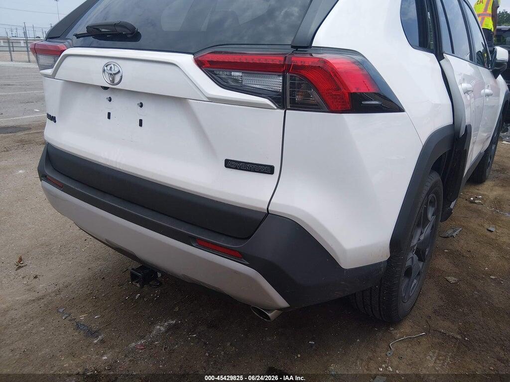 2T3J1RFV3RW462070 2024 TOYOTA RAV4 photo no. 6
