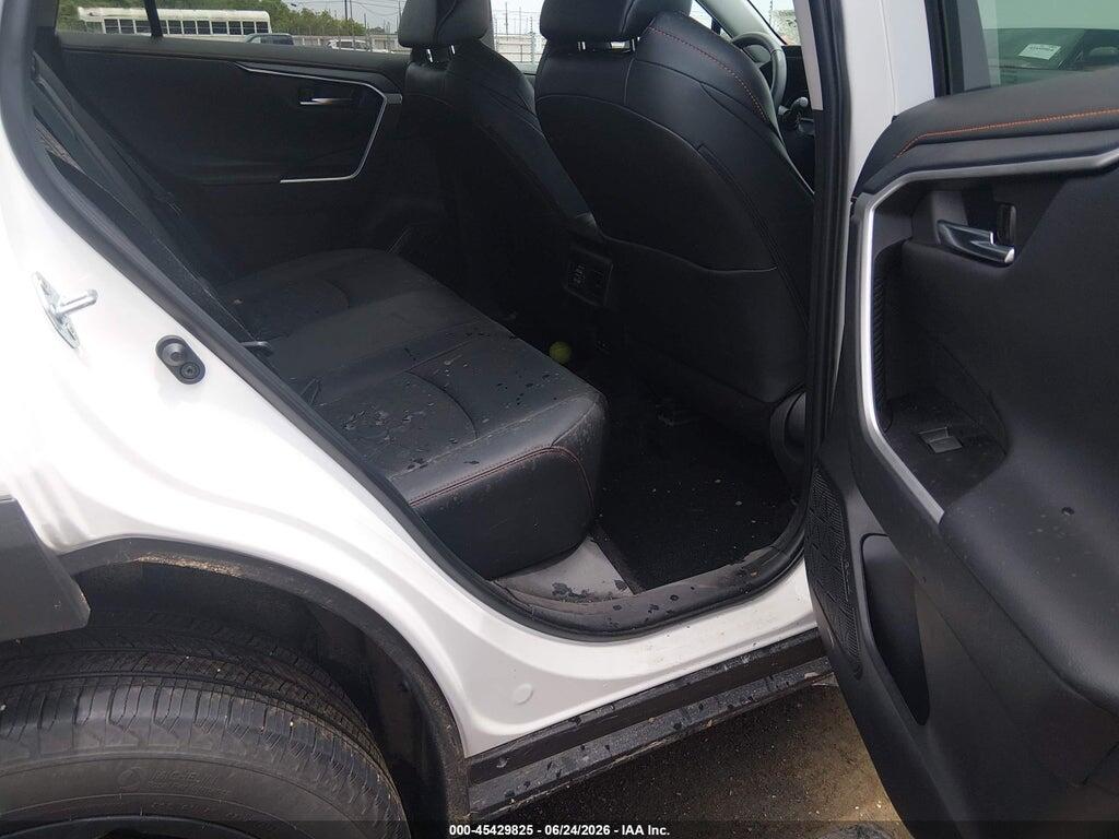 2T3J1RFV3RW462070 2024 TOYOTA RAV4 photo no. 8