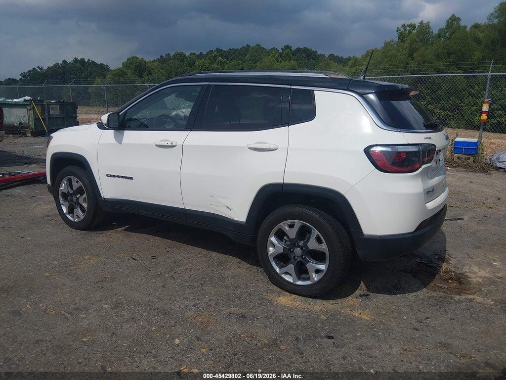 3C4NJDCB7JT442589 2018 JEEP COMPASS photo no. 3