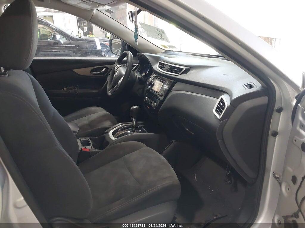 KNMAT2MV2GP599658 2016 NISSAN ROGUE photo no. 5