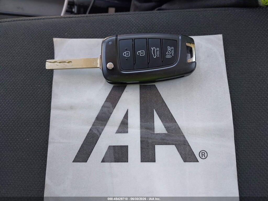 3KPC24A35KE056985 2019 HYUNDAI ACCENT photo no. 11