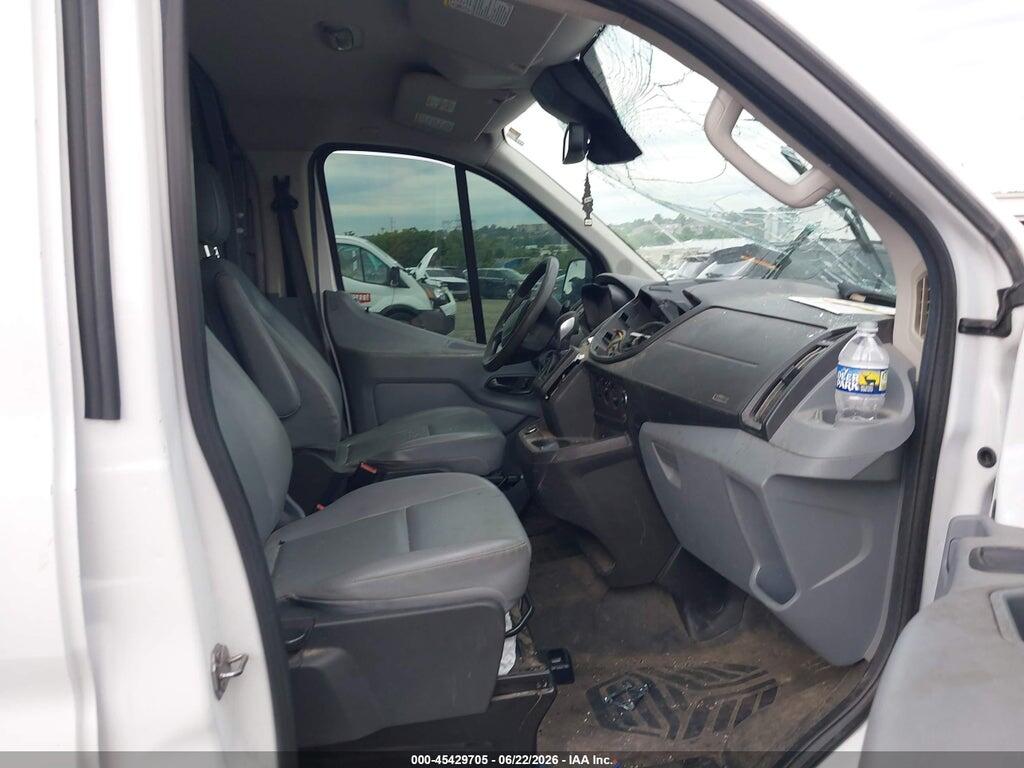 1FTYE1YM2HKA33759 2017 FORD TRANSIT-150 photo no. 5