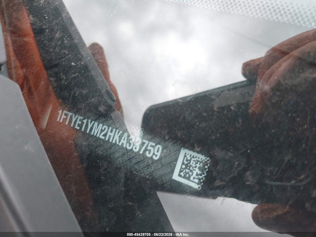 1FTYE1YM2HKA33759 2017 FORD TRANSIT-150 photo no. 9