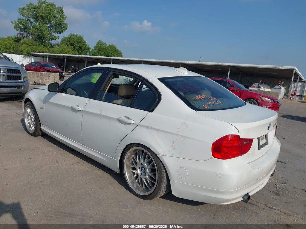 WBAPN7C51AA779272 2010 BMW 335D photo no. 3
