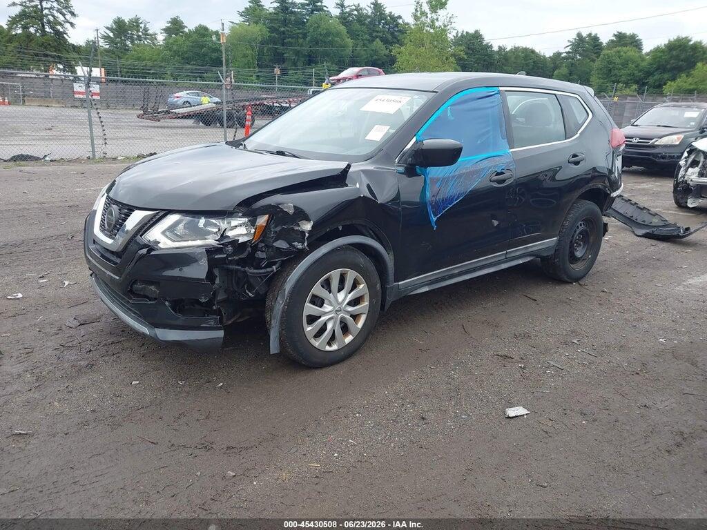KNMAT2MV1JP589873 2018 NISSAN ROGUE photo no. 2