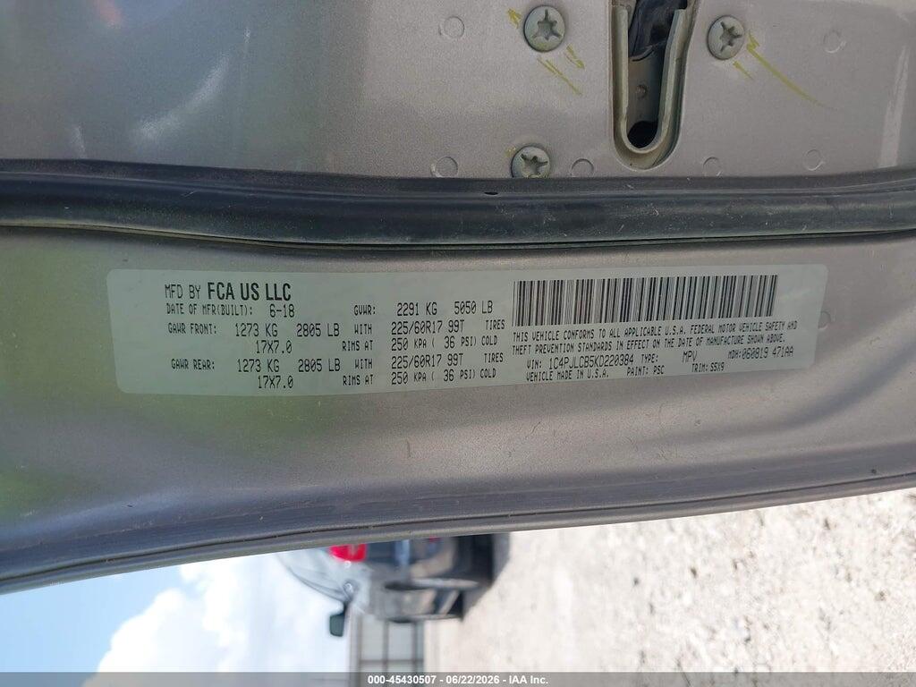 1C4PJLCB5KD220384 2019 JEEP CHEROKEE photo no. 9