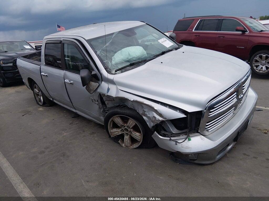 1C6RR7LT5DS634689 2013 RAM 1500 photo no. 1
