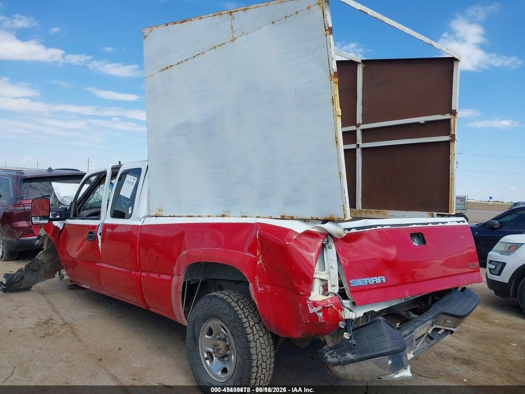 1GTHC29U36E254955 2006 GMC SIERRA 2500HD photo no. 3