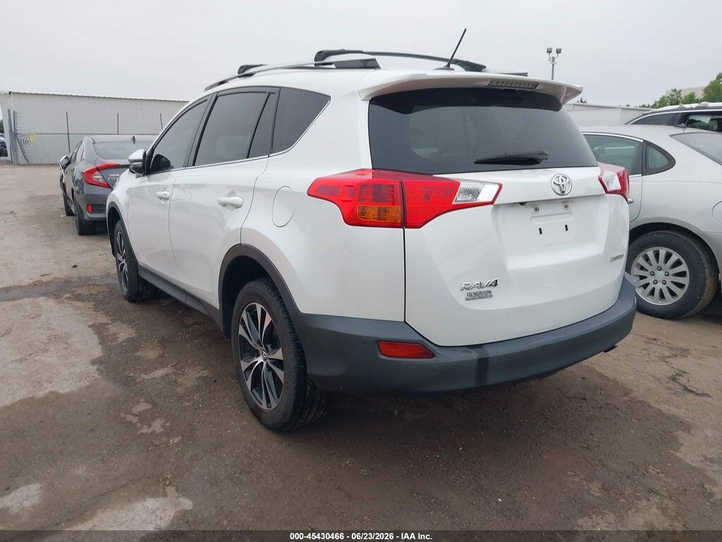 2T3YFREV4FW222068 2015 TOYOTA RAV4 photo no. 3