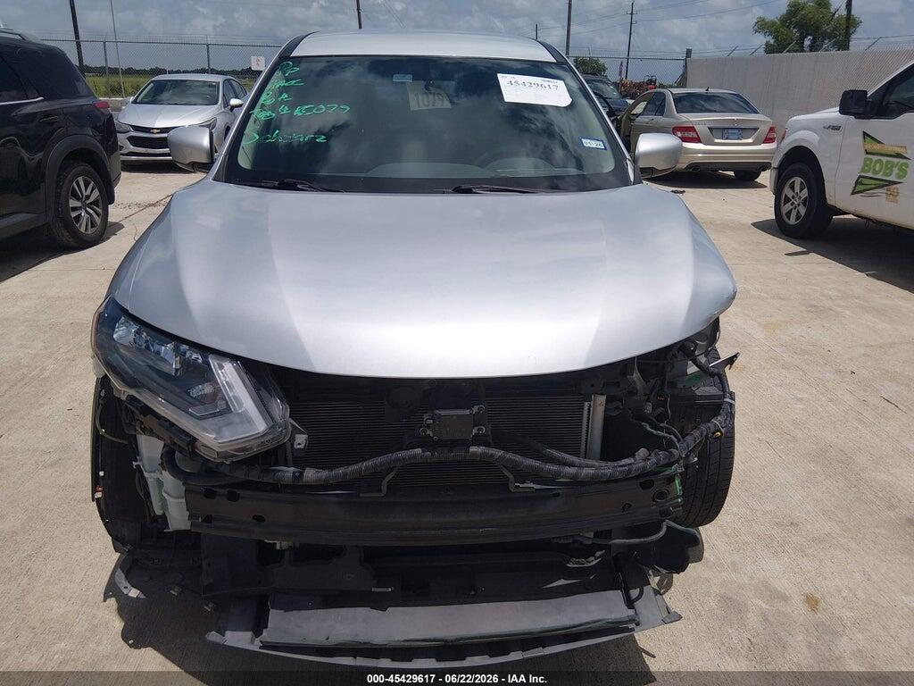 5N1AT2MT4HC888446 2017 NISSAN ROGUE photo no. 12