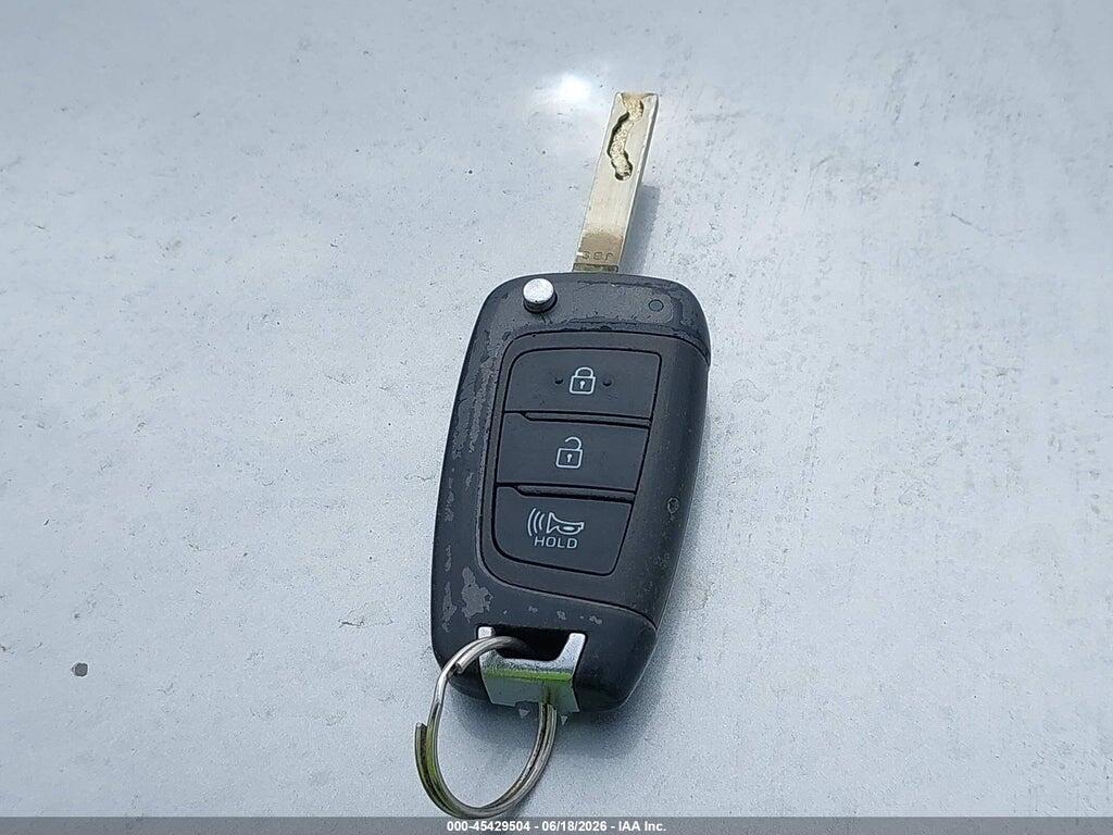 5NMJACAE3NH088904 2022 HYUNDAI TUCSON photo no. 11