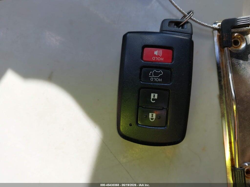 2T3DFREV7GW501207 2016 TOYOTA RAV4 photo no. 11