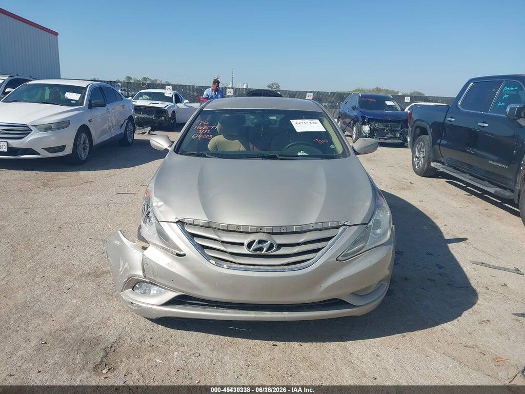5NPEB4AC6BH176203 2011 HYUNDAI SONATA photo no. 12