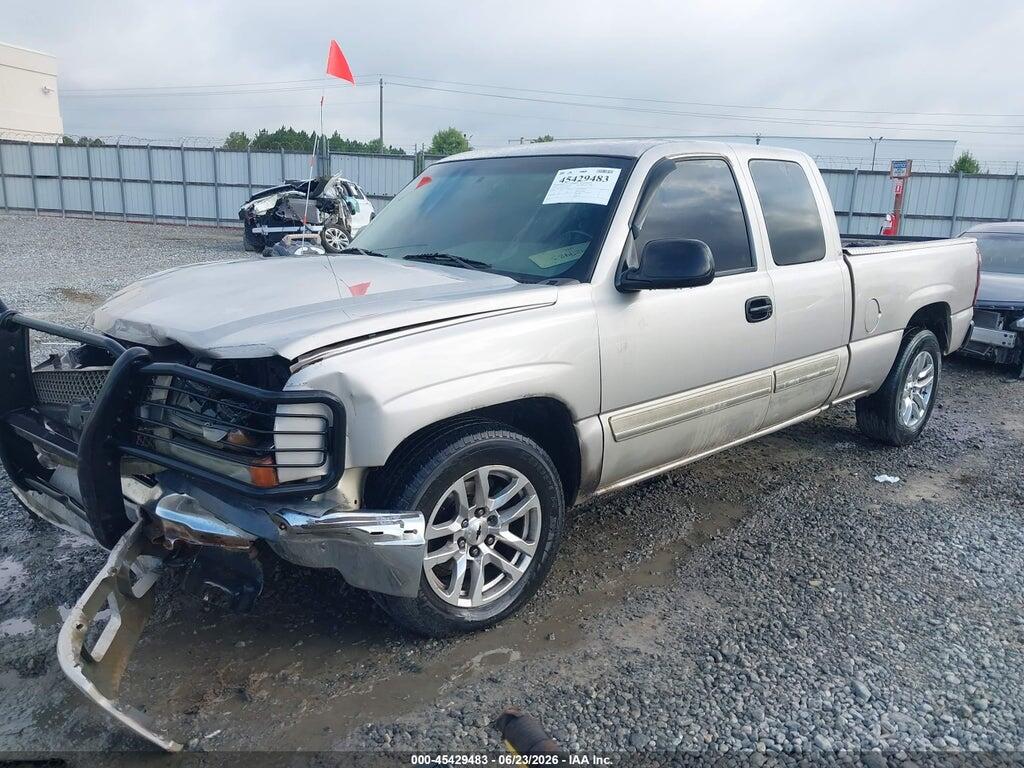 2GCEC19V151169604 2005 CHEVROLET SILVERADO 1500 photo no. 2