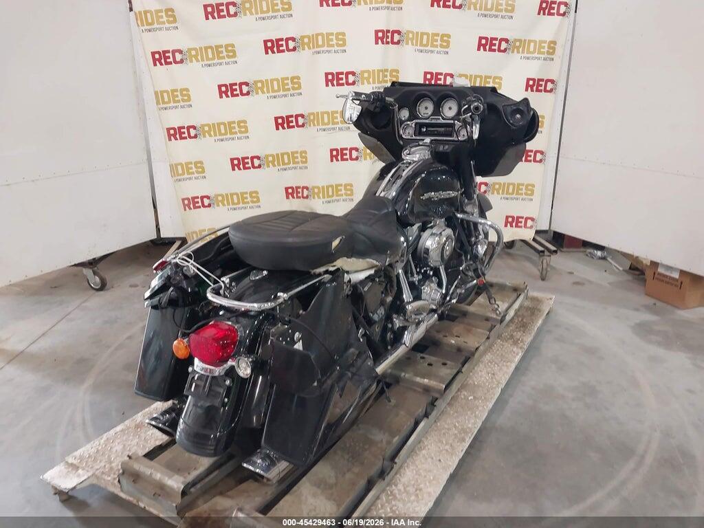 1HD1KB4107Y669778 2007 HARLEY-DAVIDSON FLHX photo no. 4
