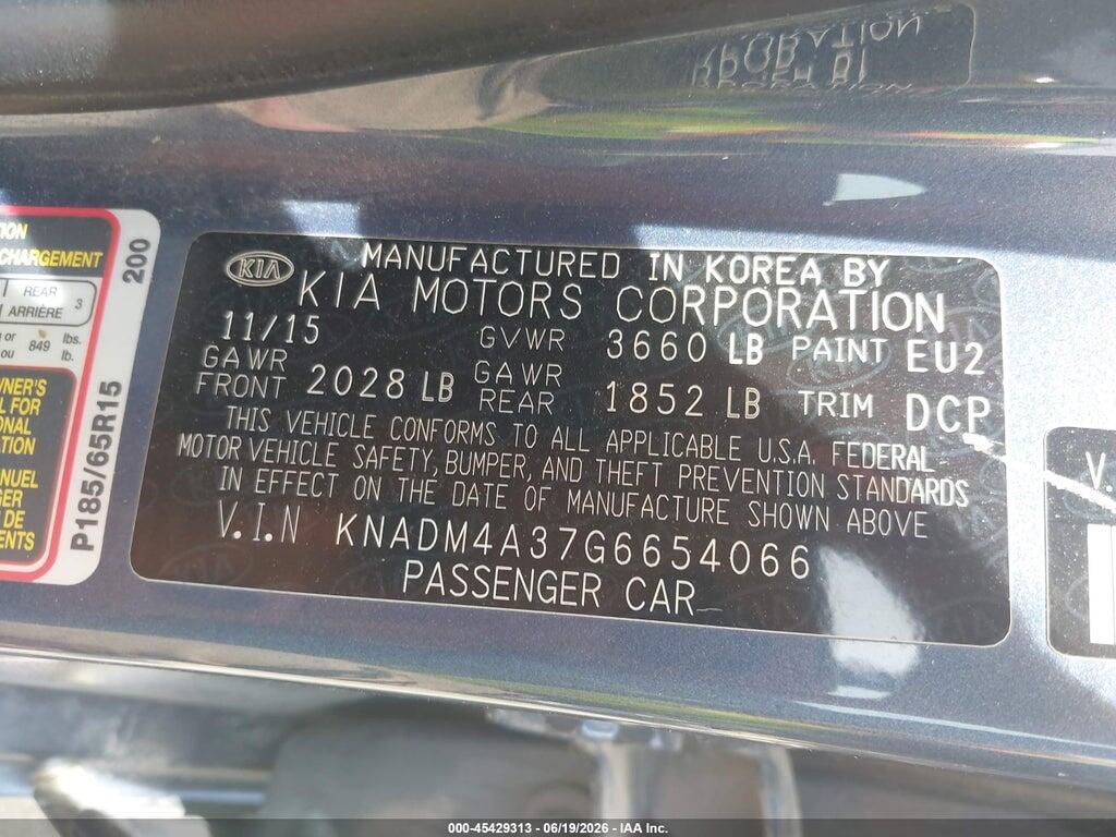 KNADM4A37G6654066 2016 KIA RIO photo no. 9