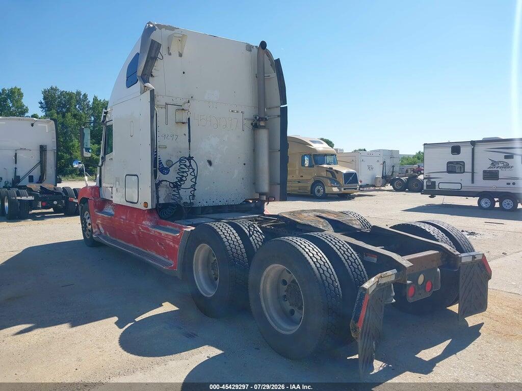 1FUJBBCK16LU41269 2006 FREIGHTLINER CONVENTIONAL photo no. 3