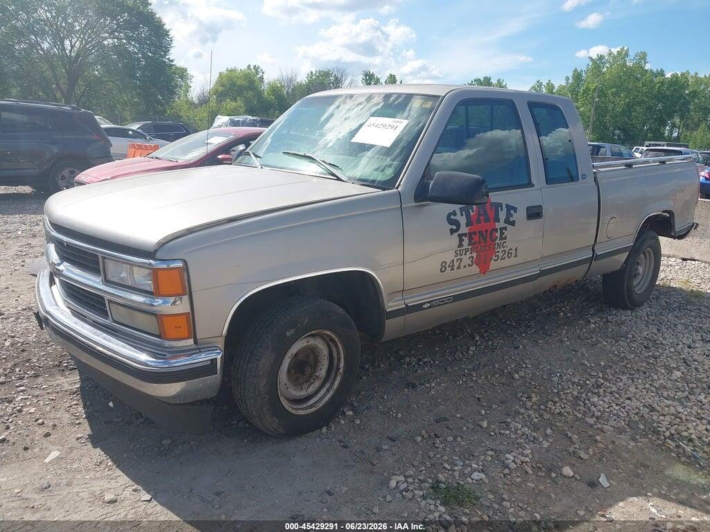 1GCEC19M3WE225677 1998 CHEVROLET C/K 1500 photo no. 2