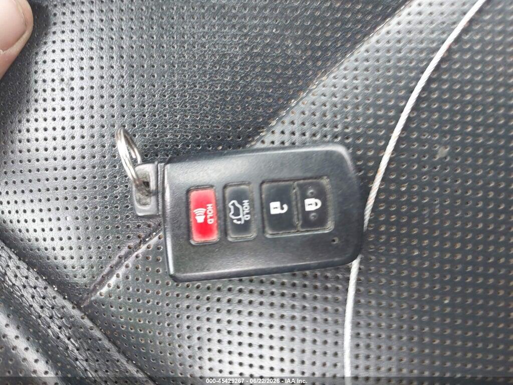 5TDDKRFH9GS258117 2016 TOYOTA HIGHLANDER photo no. 11
