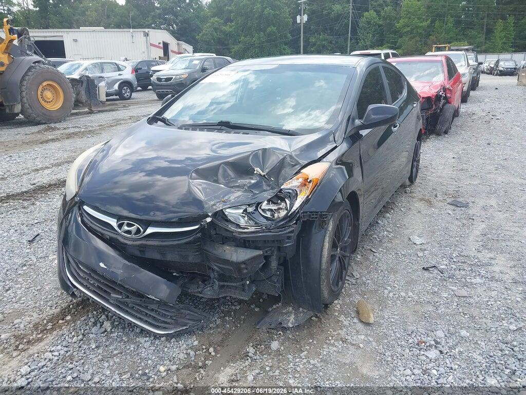 5NPDH4AE3DH409422 2013 HYUNDAI ELANTRA photo no. 2
