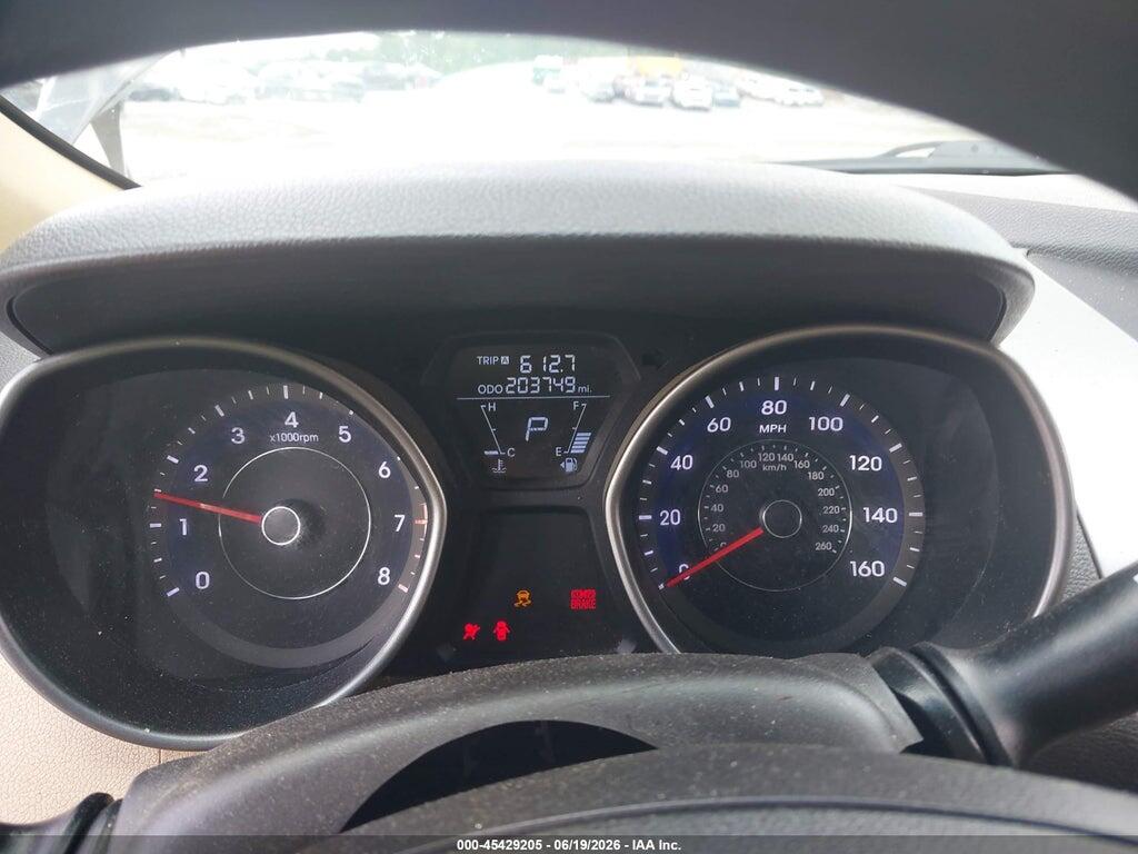 5NPDH4AE3DH409422 2013 HYUNDAI ELANTRA photo no. 7