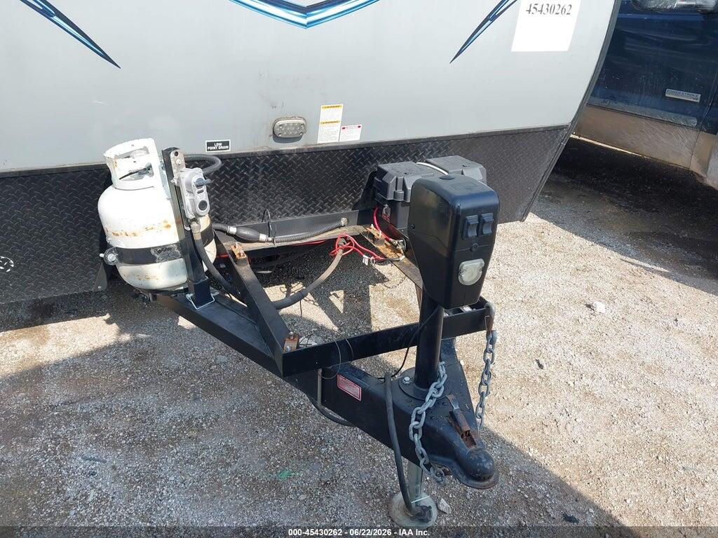 1UJBJSBJ8H1V10139 2017 JAYCO JAYCO photo no. 10