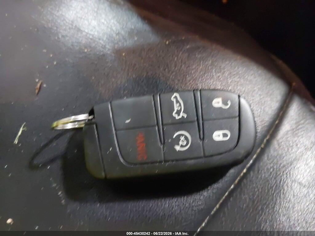 2C3CCACG1CH249463 2012 CHRYSLER 300 photo no. 11