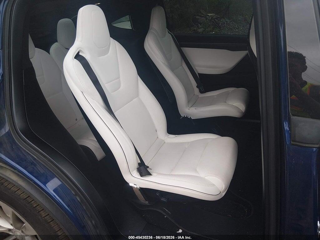 5YJXCBE25HF035545 2017 TESLA MODEL X photo no. 7